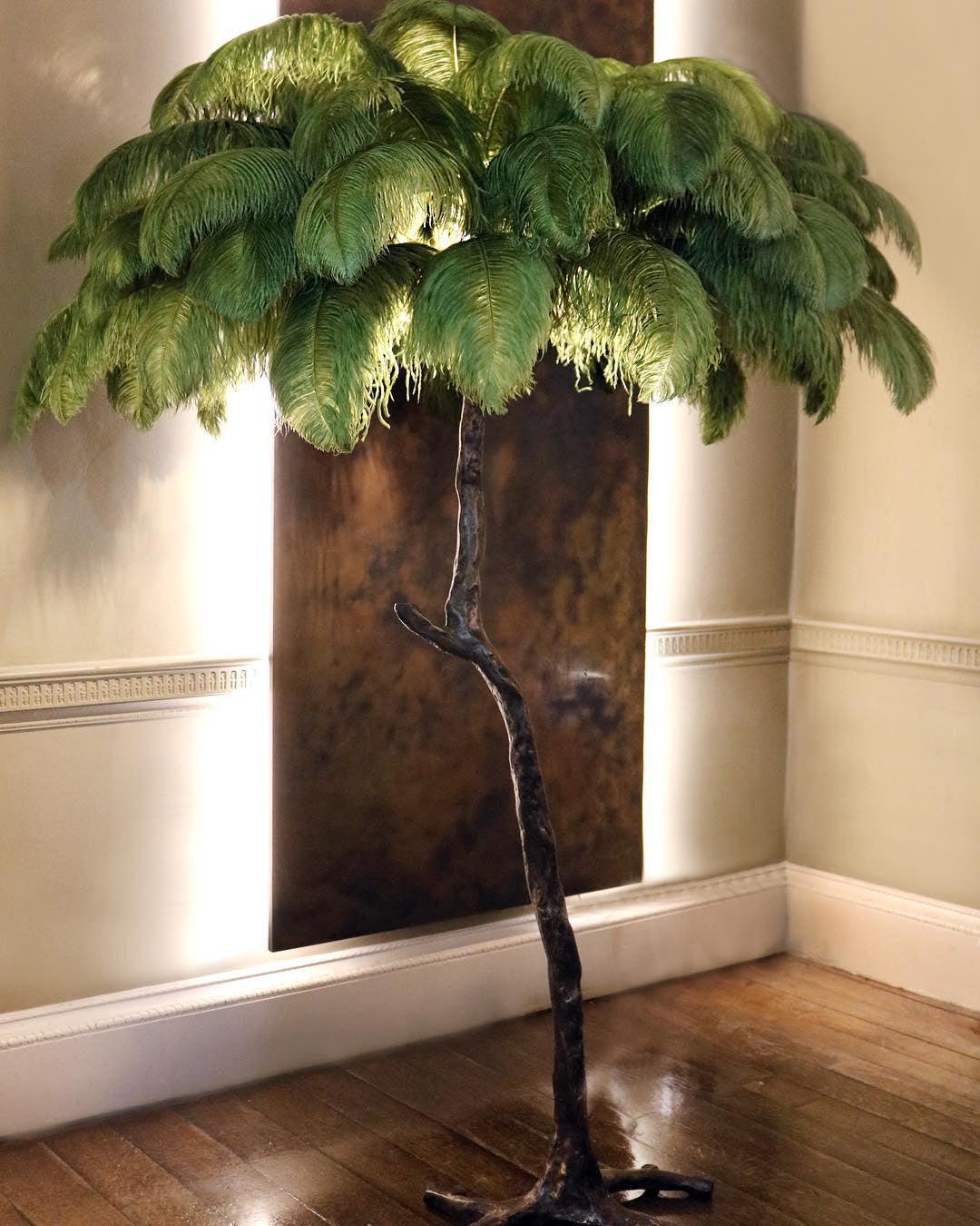 Ostrich Feather Brass Floor Lamp - view 17
