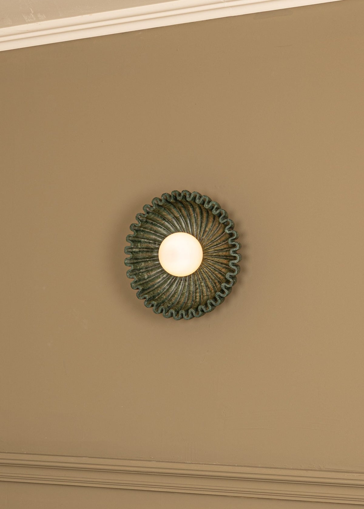Ostro Marble Wall Lamp
