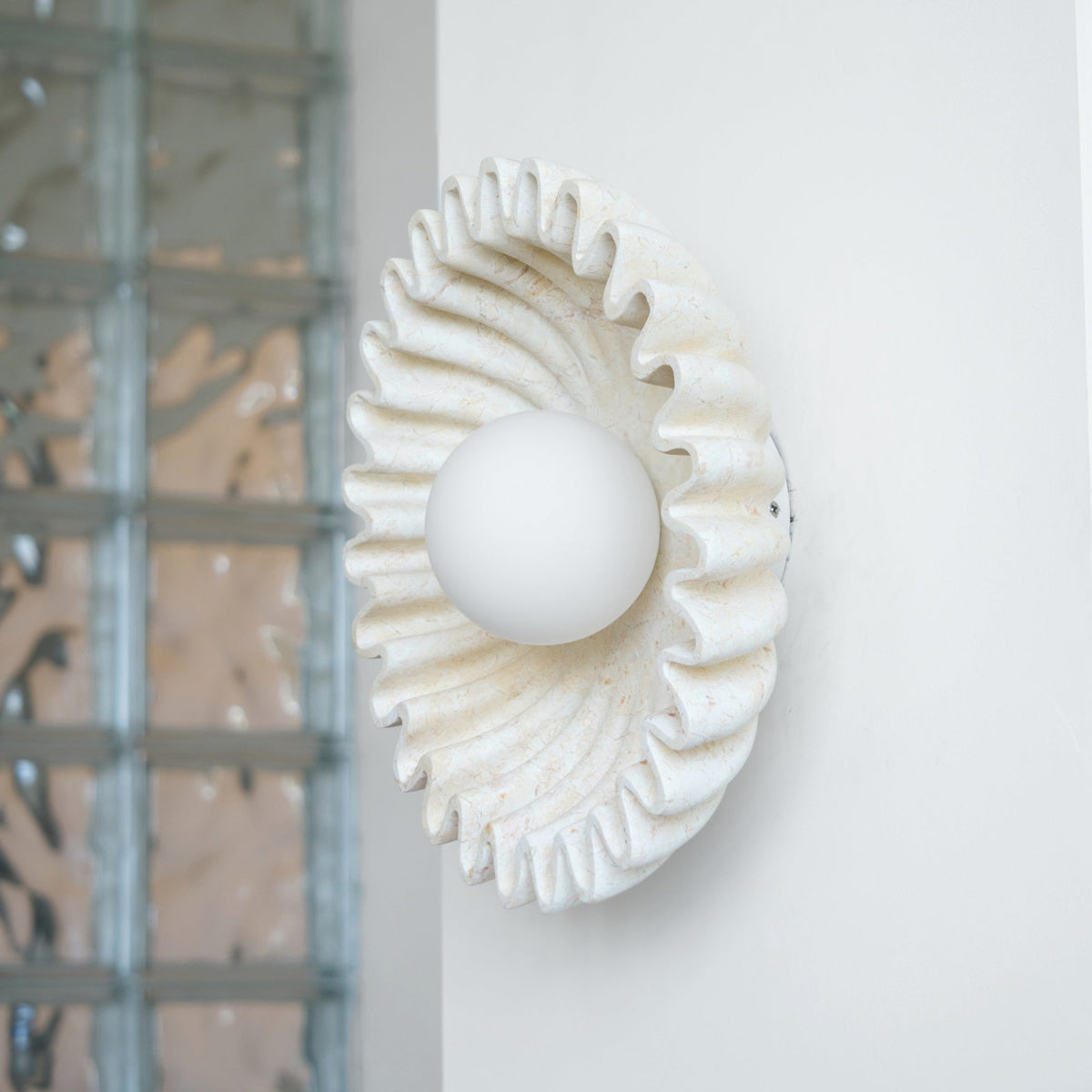 Ostro Marble Wall Lamp