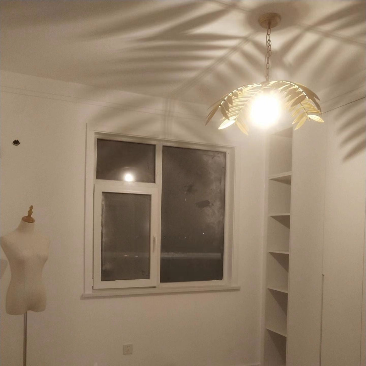 Palm Pendant Light - view 8
