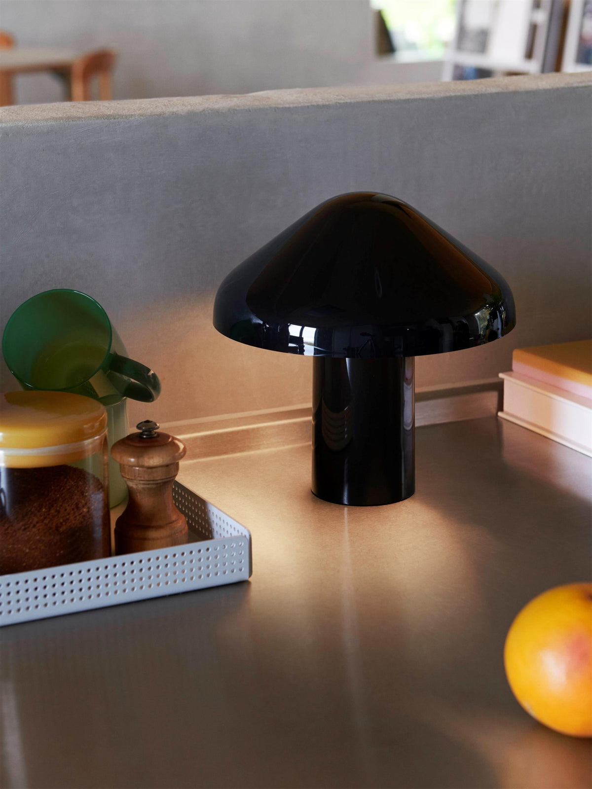 Pao Portable Table Lamp (built-in battery) - view 10