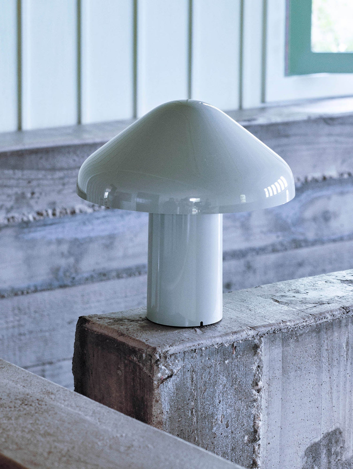 Pao Portable Table Lamp (built-in battery) - view 22