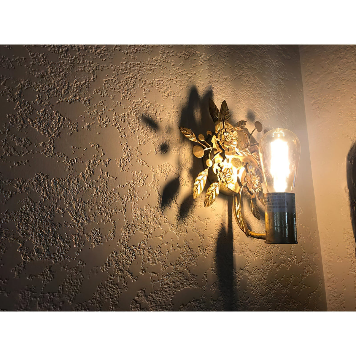 Paradiso Wall Lamp