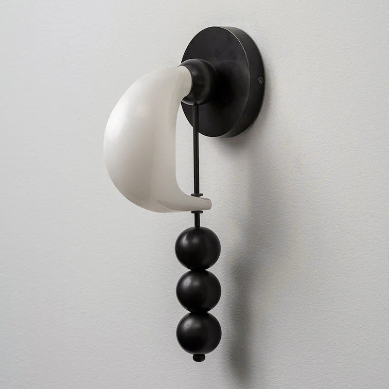 Patty Wall Lamp
