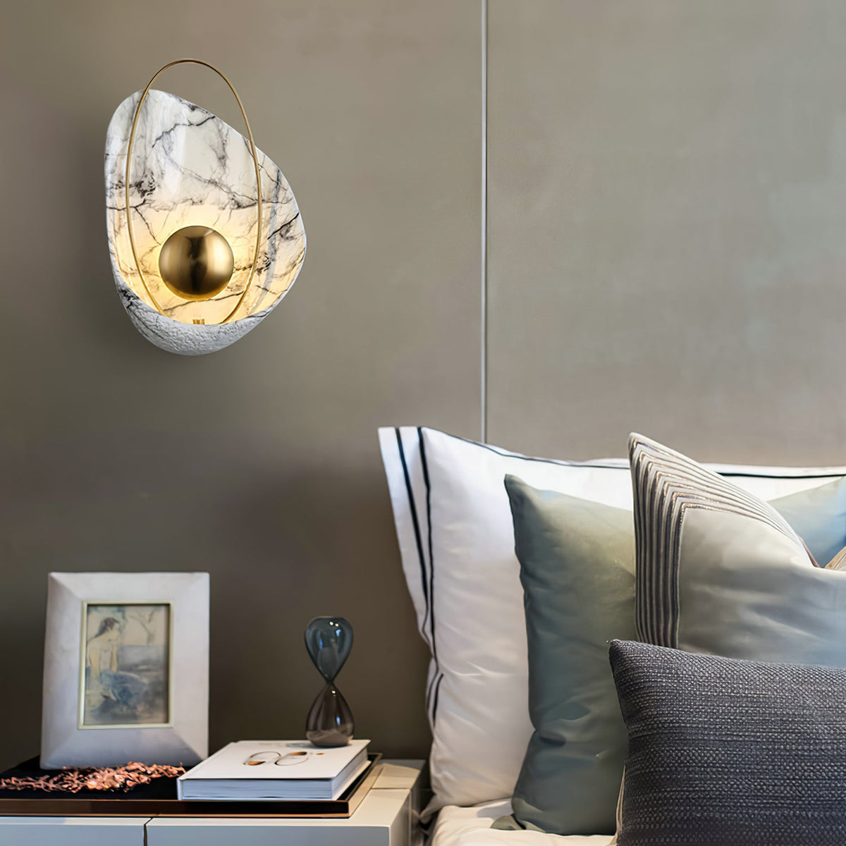 Pearl Resin Wall Lamp - view 30