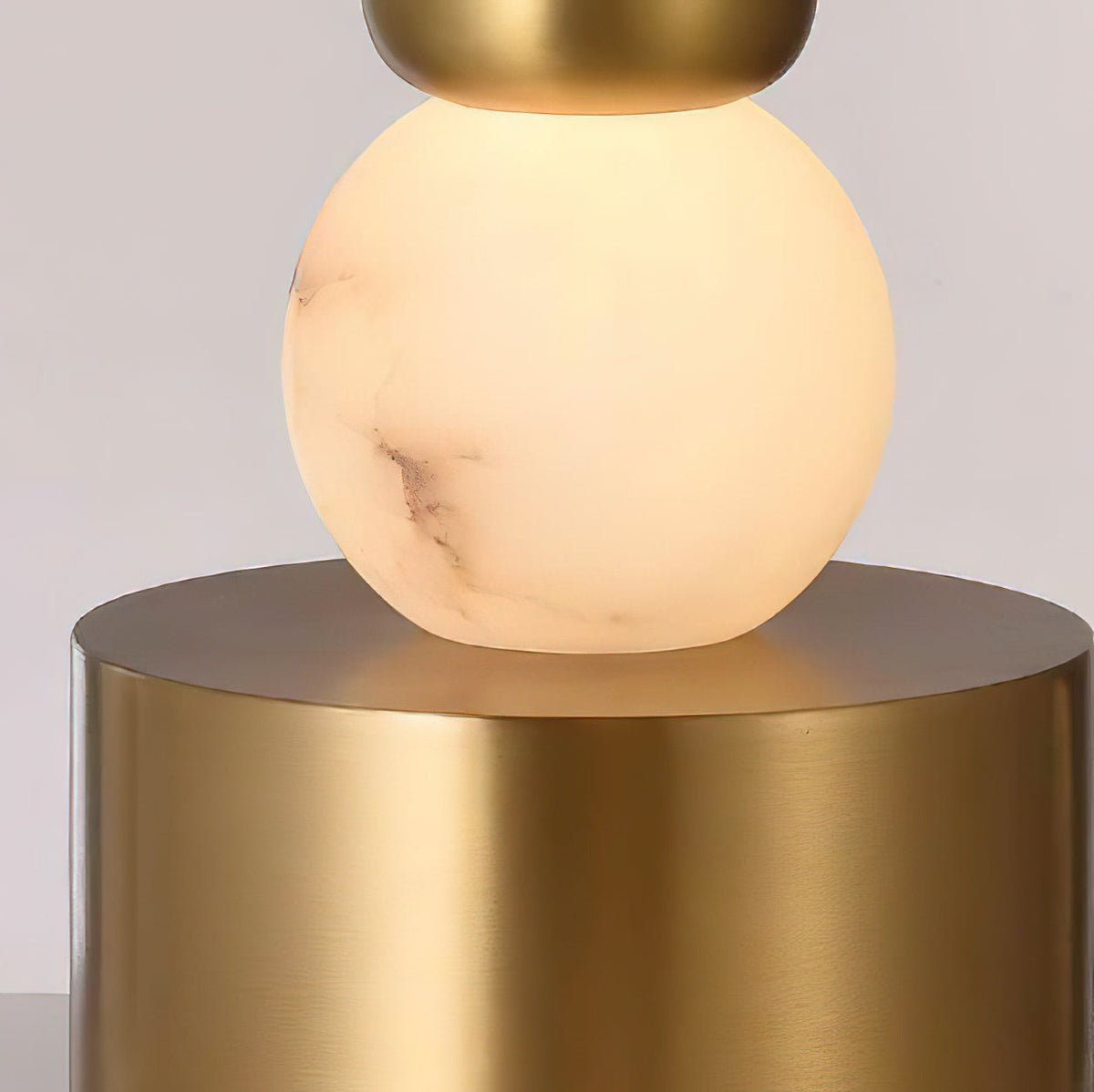 Pearl Xyx Table Lamp - view 9