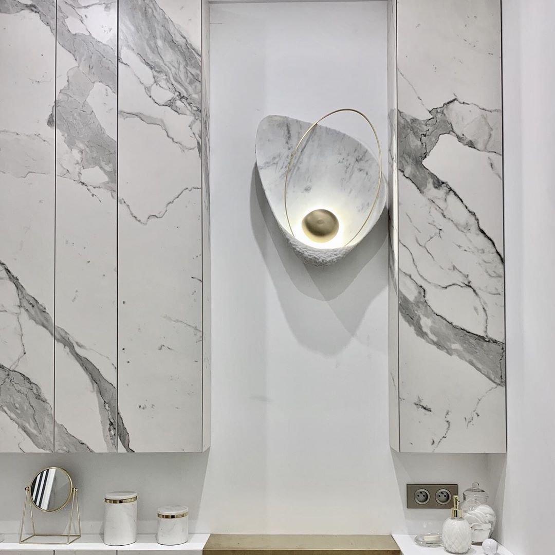 Pearl Resin Wall Lamp - view 9