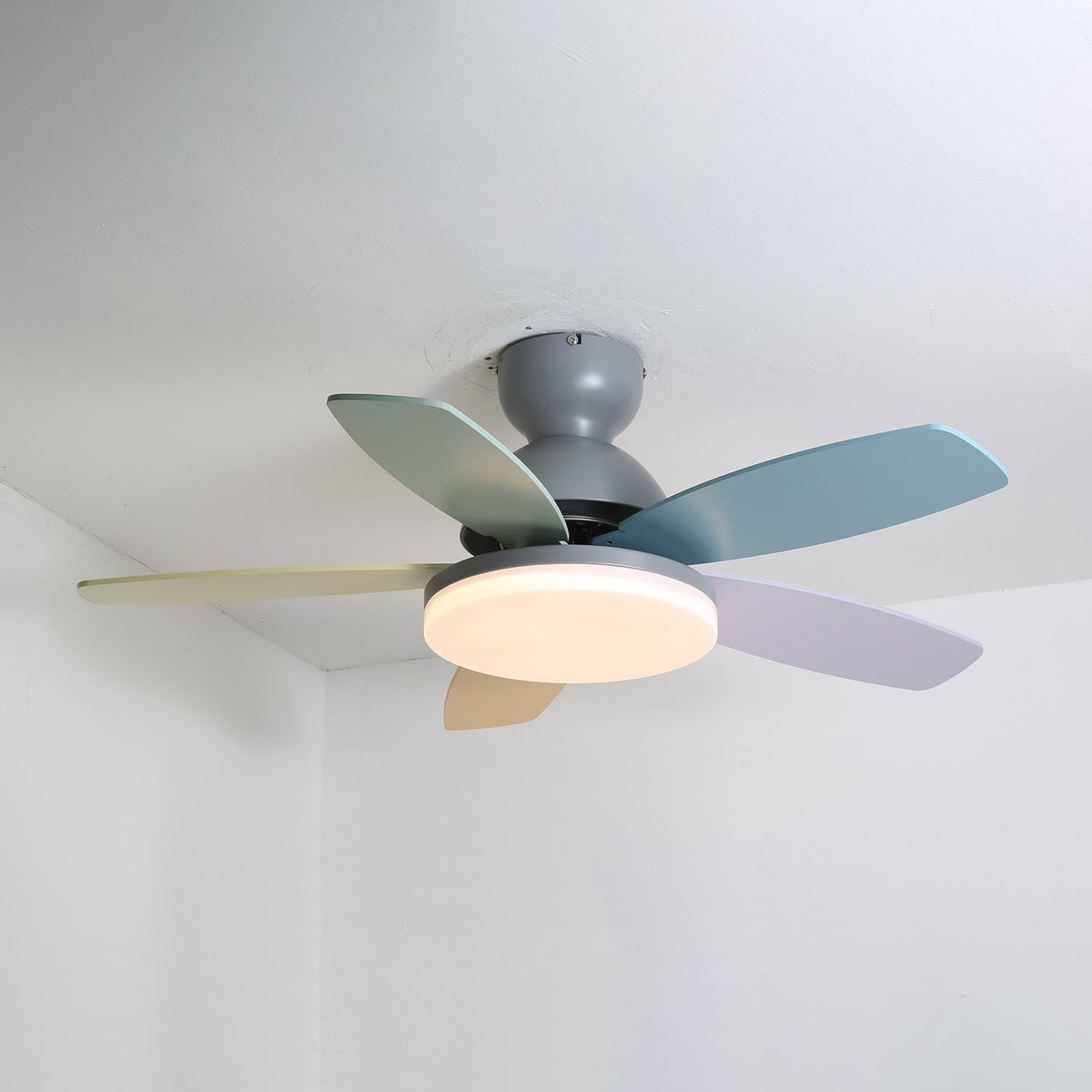 Petalo Ceiling Fan Light - view 4