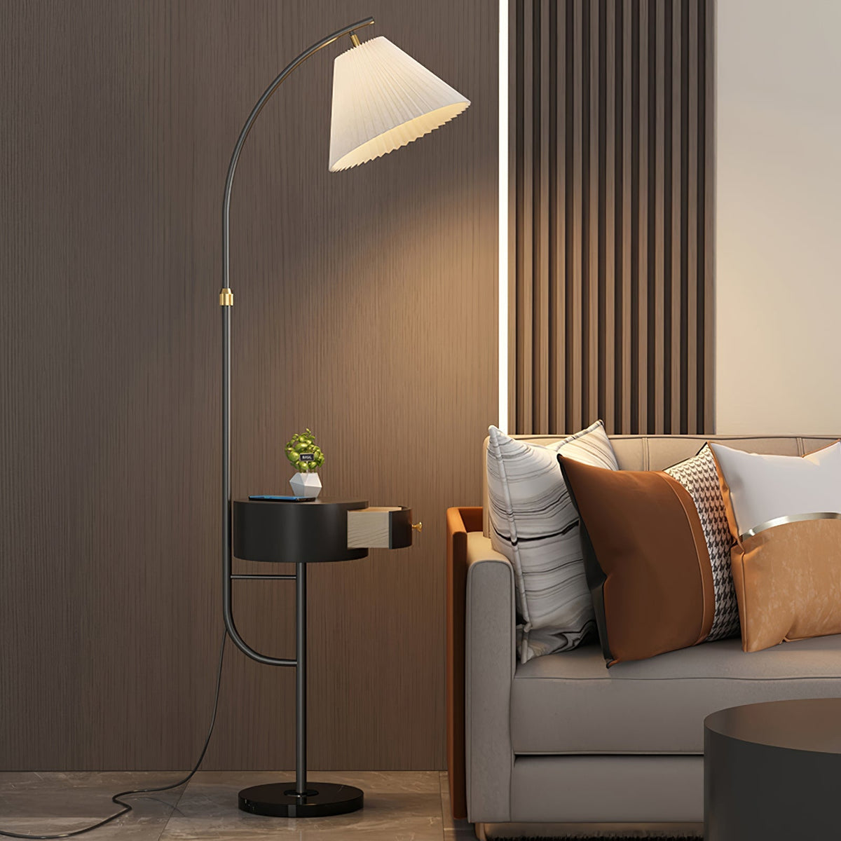 Pleated Arc Floor Light - view 37