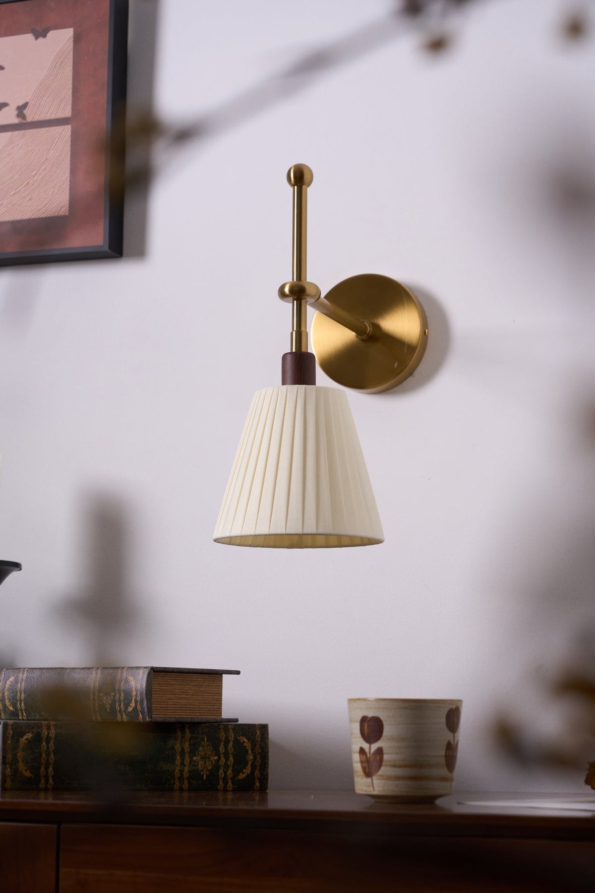 Pleated Fabric Wall Lamp