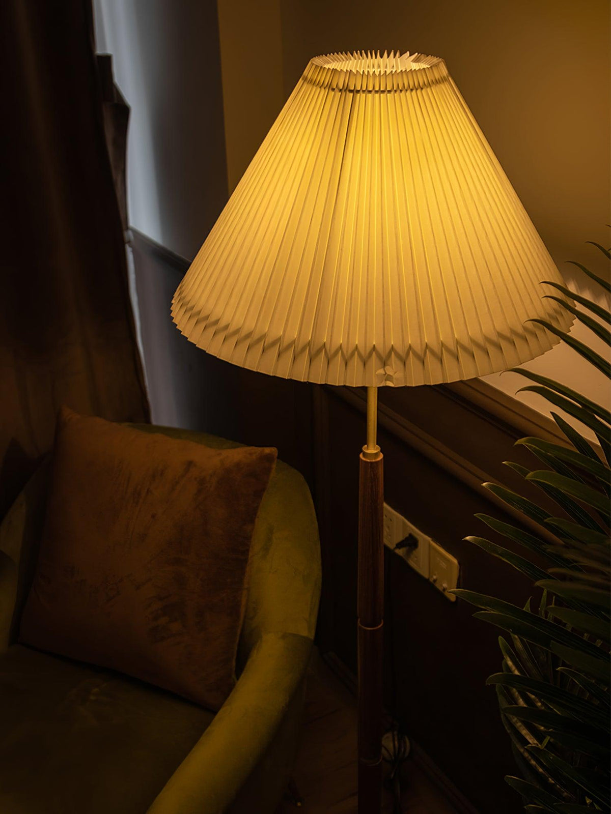 Pleated Floor Lamp - view 21