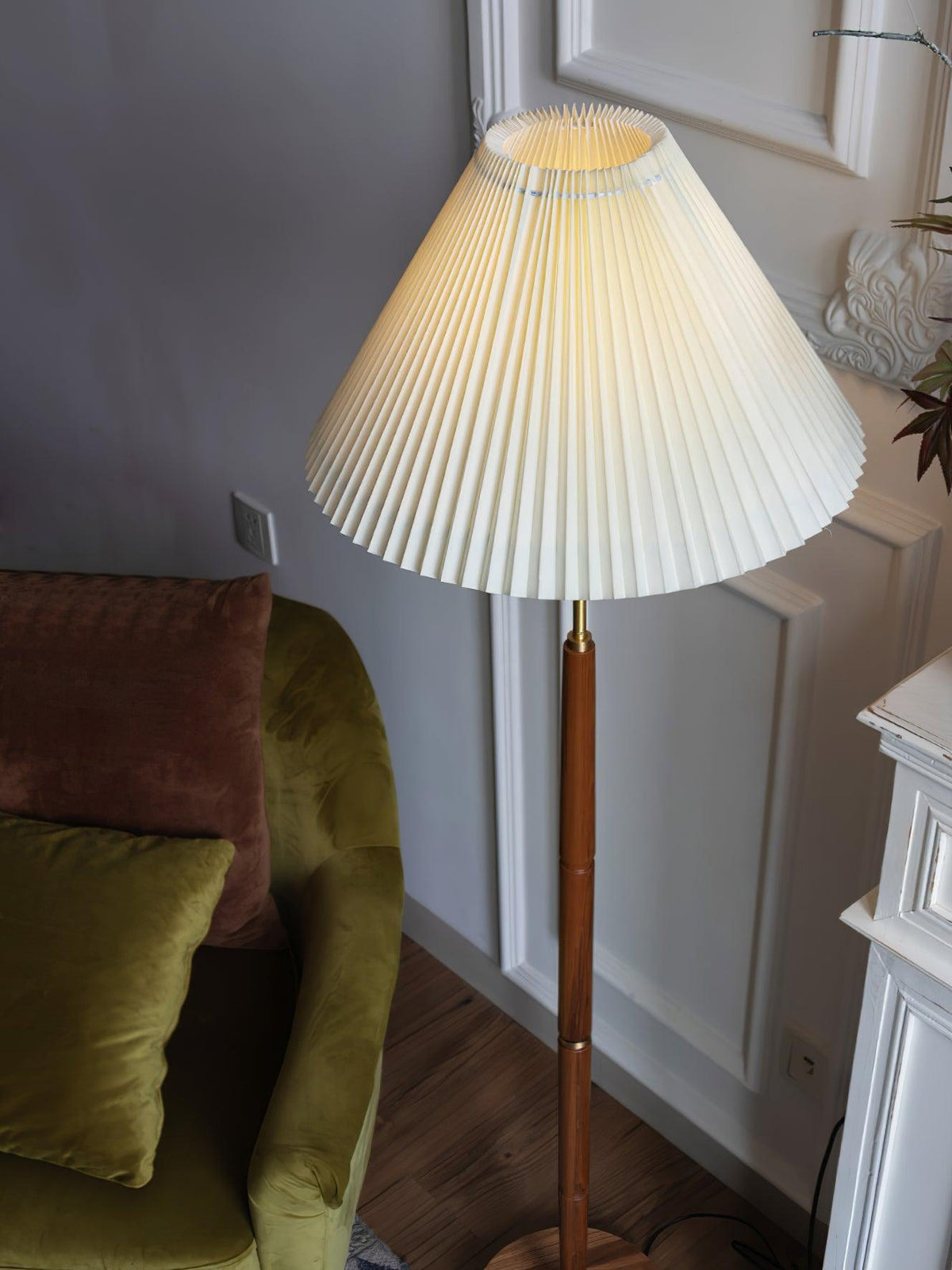 Pleated Floor Lamp - view 27