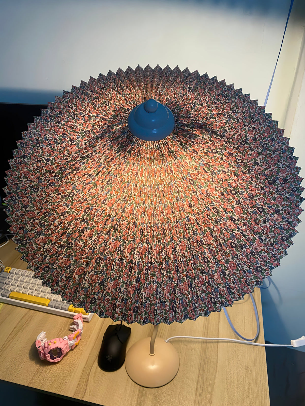Pleated Hat Table Lamp - view 52