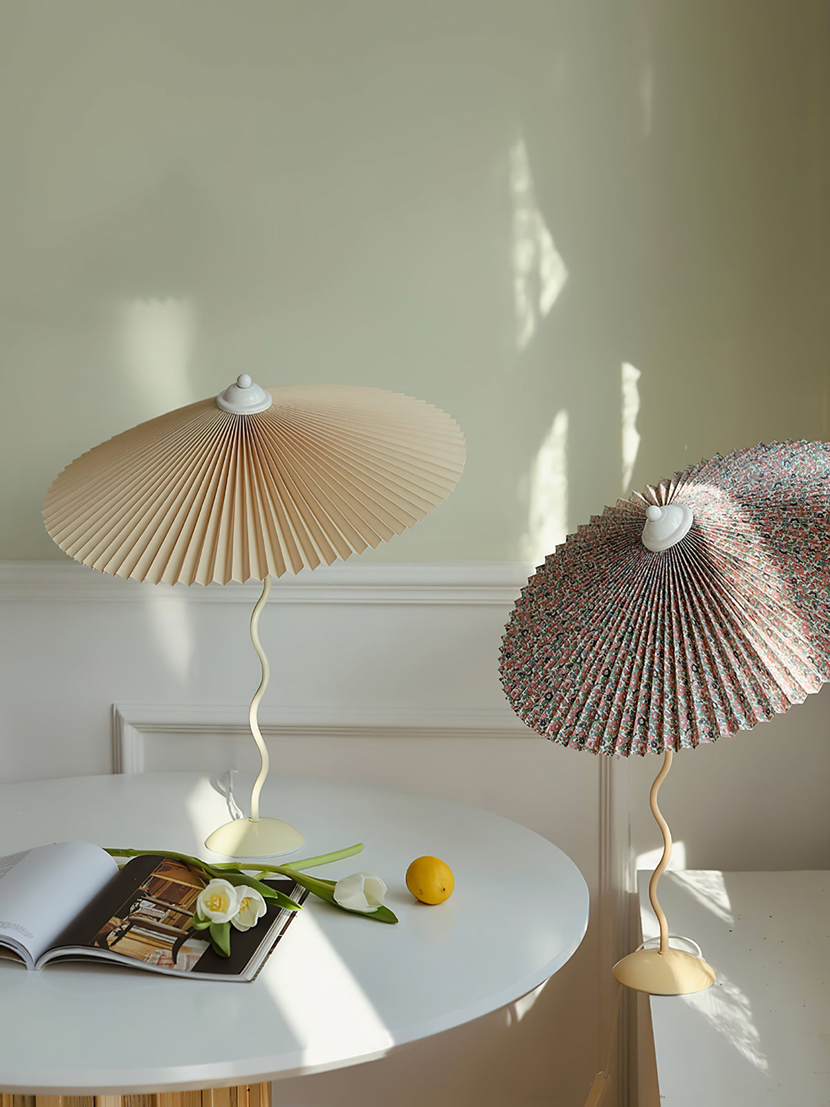 Pleated Hat Table Lamp - view 58