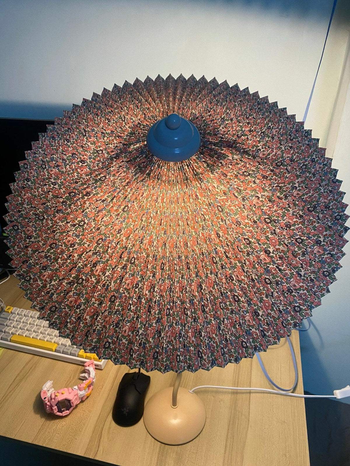 Pleated Hat Table Lamp - view 29
