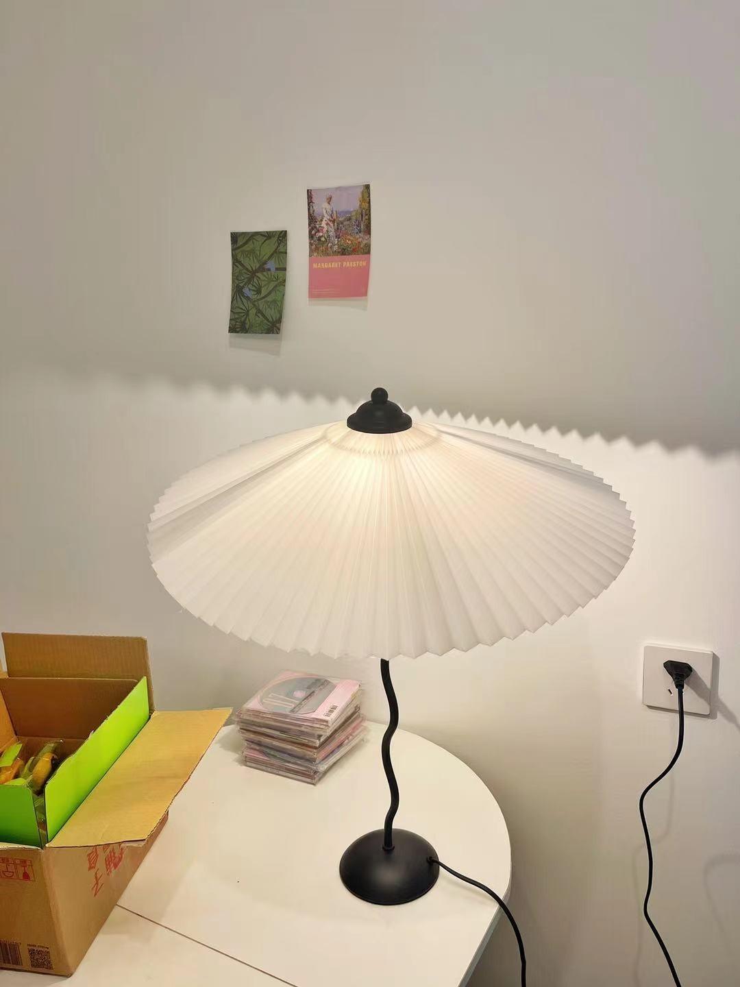Pleated Hat Table Lamp - view 40