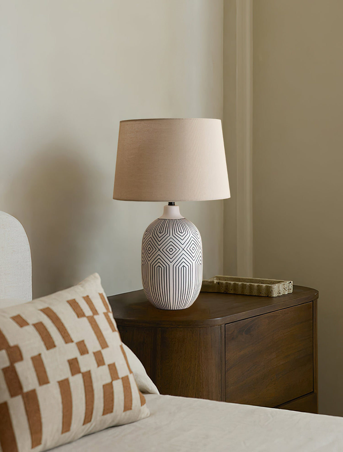 Pontarelli Table Lamp - view 13