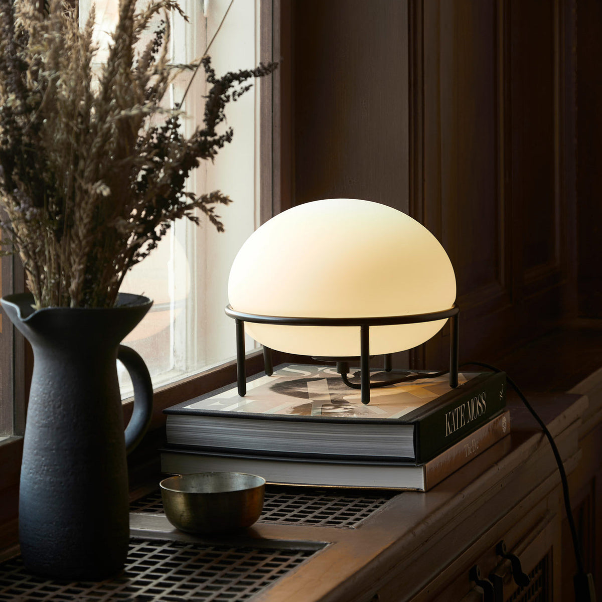 Pump Table Lamp - view 3