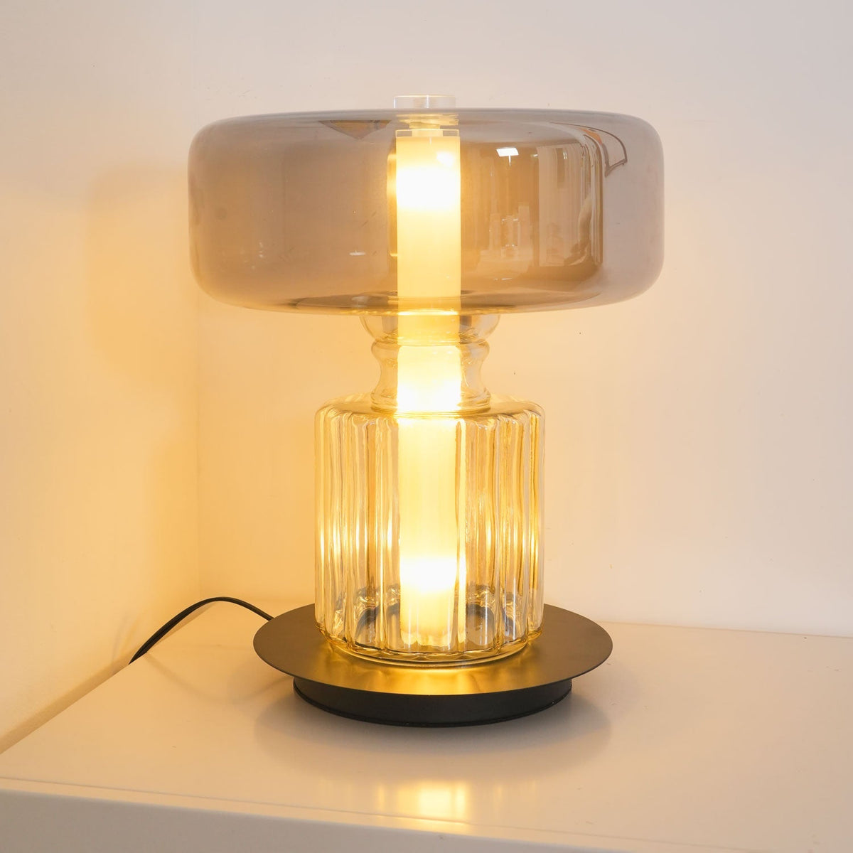 Rapanui Table Lamp - view 3