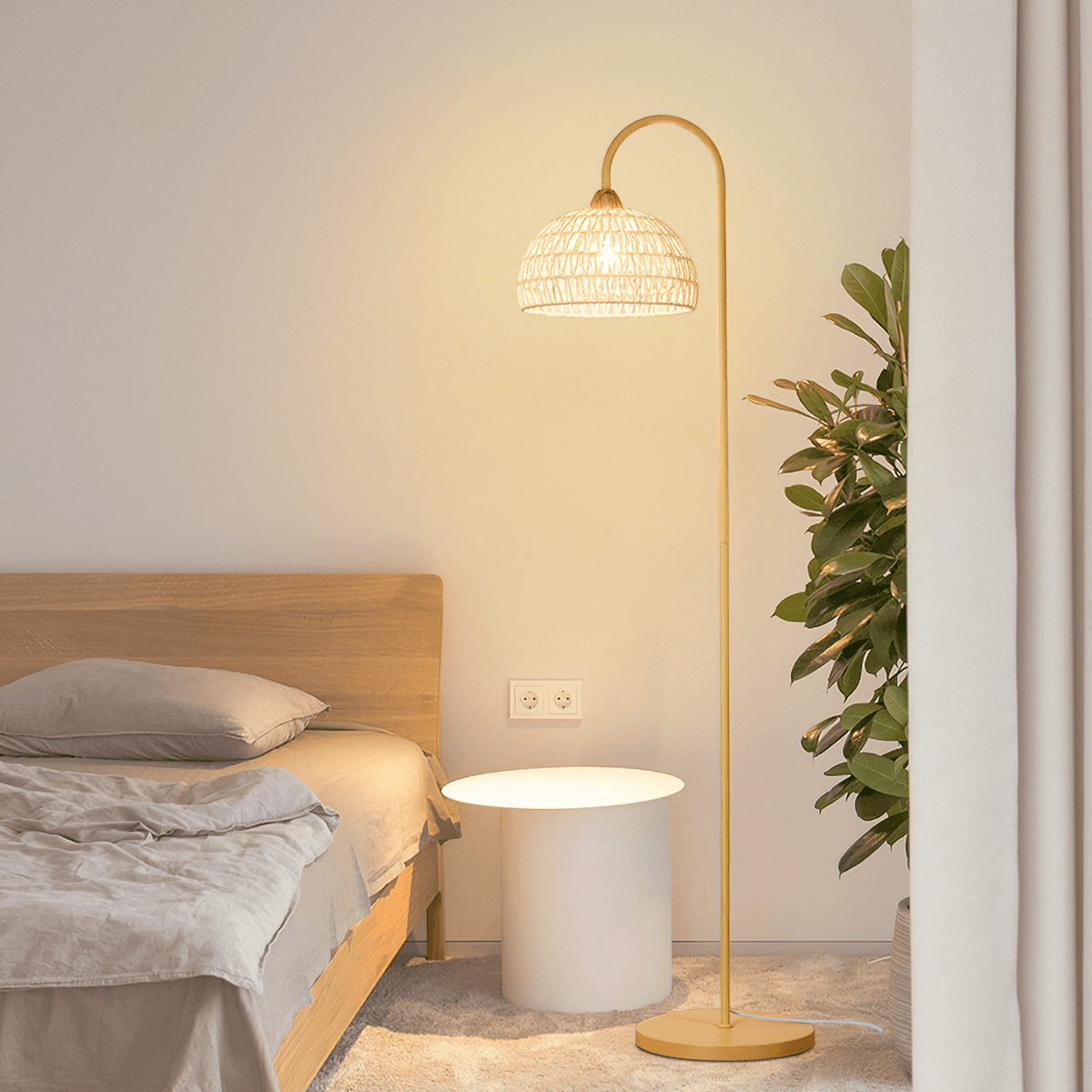Rattan Arch Floor Lamp - view 9