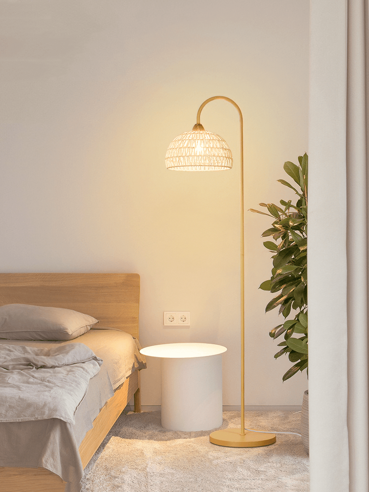 Rattan Arch Floor Lamp - view 15