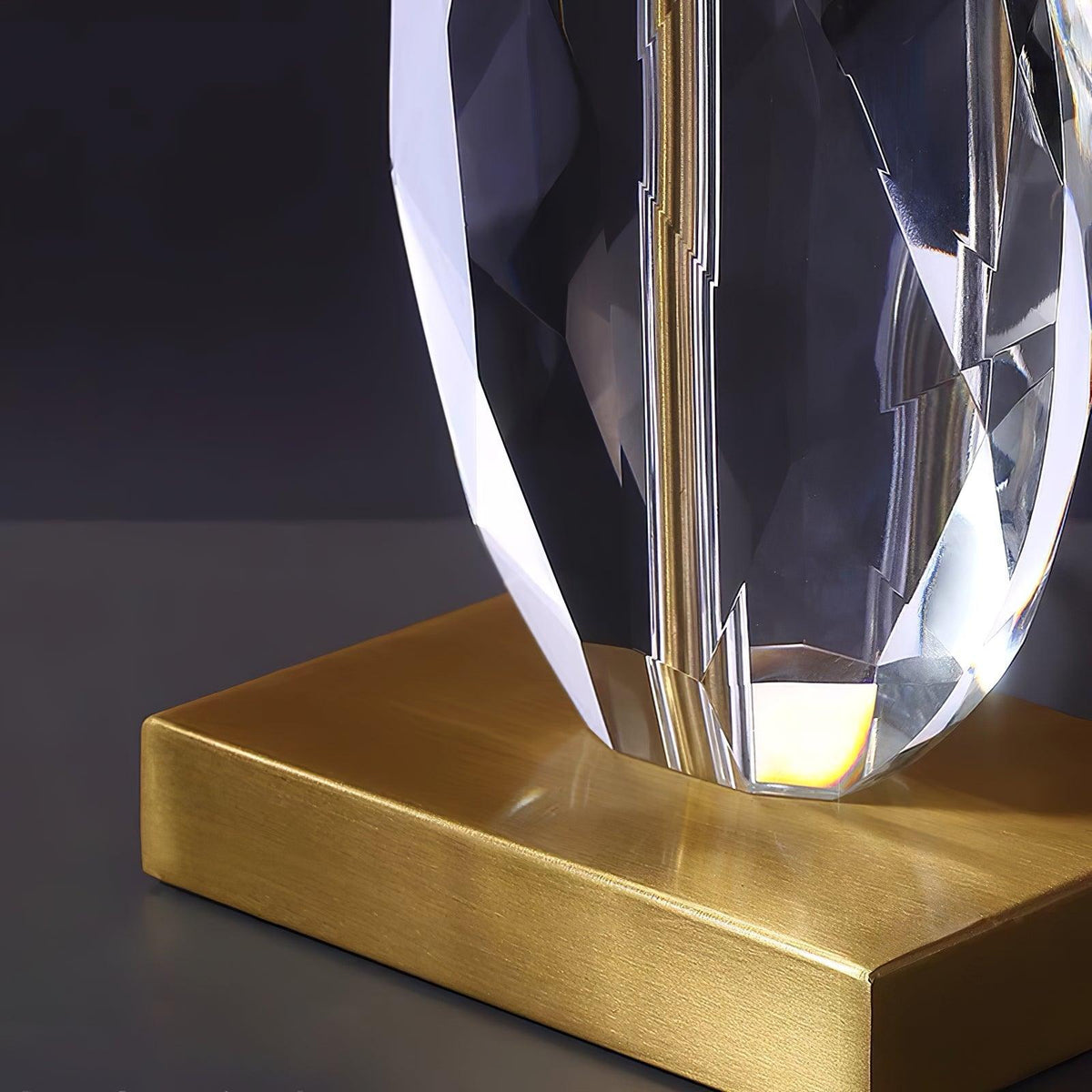 Regal Table Lamp - view 18