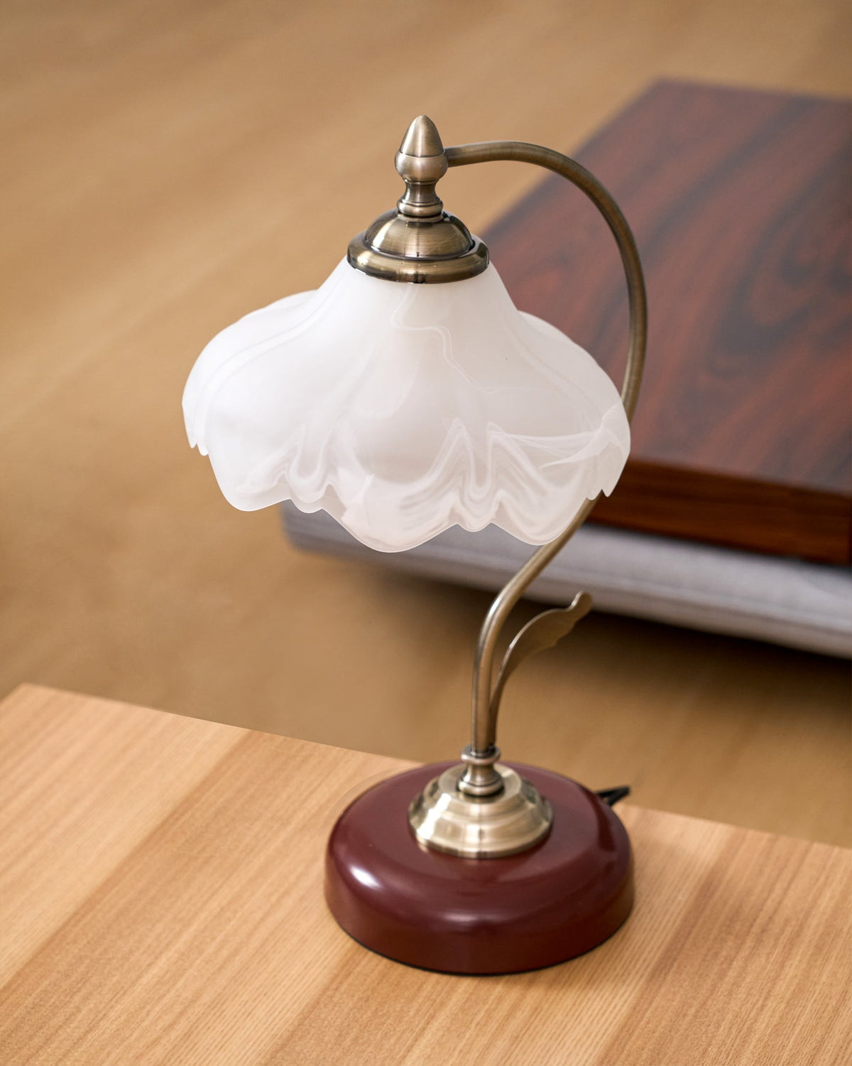 Retro Flower Table Lamp - view 32