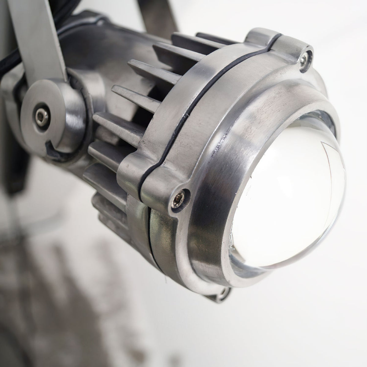 Retro Industrial Aluminum Spotlight