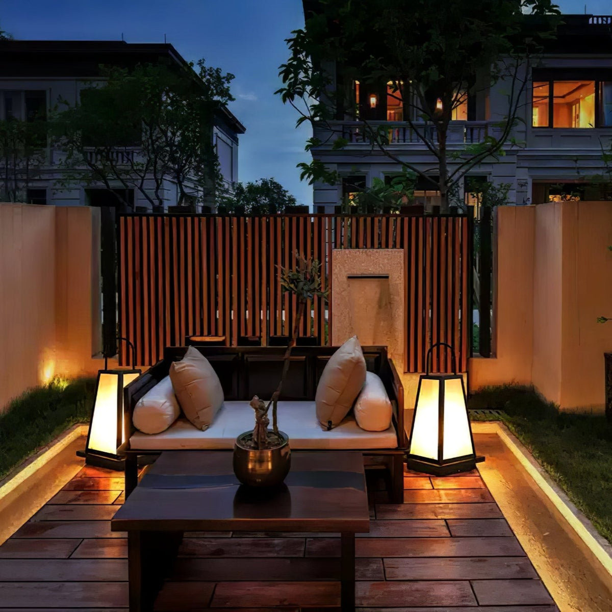 Roam Lantern Solar Outdoor Lamp - view 41