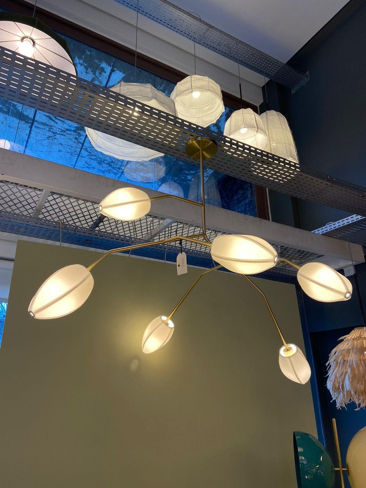Sacura Chandelier - view 24