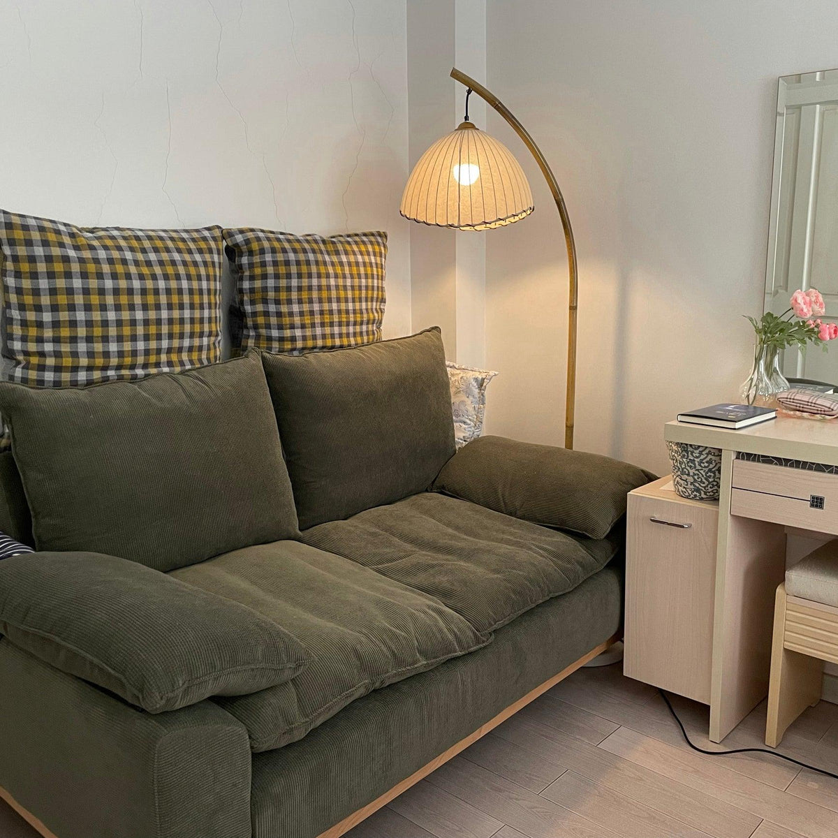 Sanna Floor Lamp - view 23