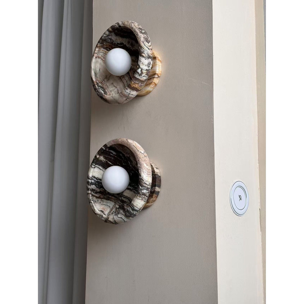 Savion Marble Wall Lamp