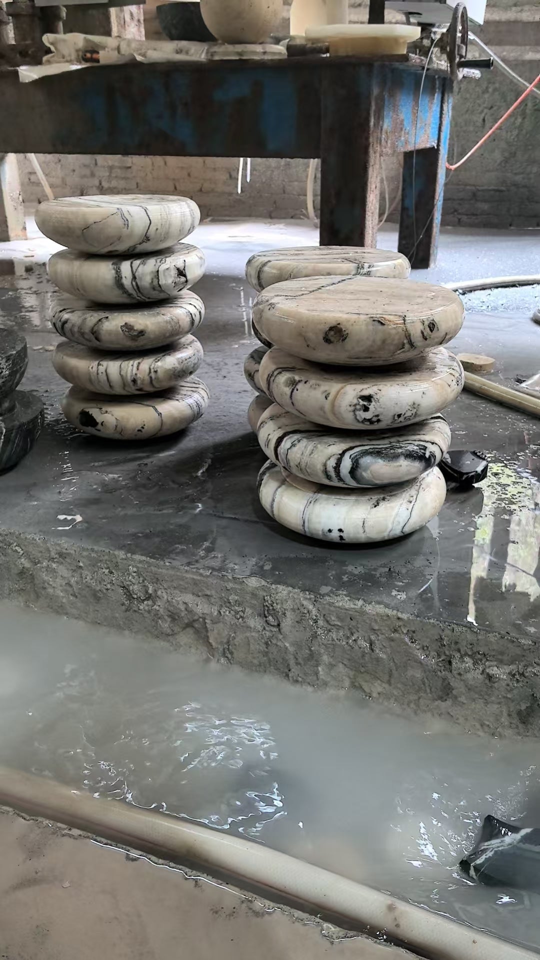 Savion Marble Wall Lamp