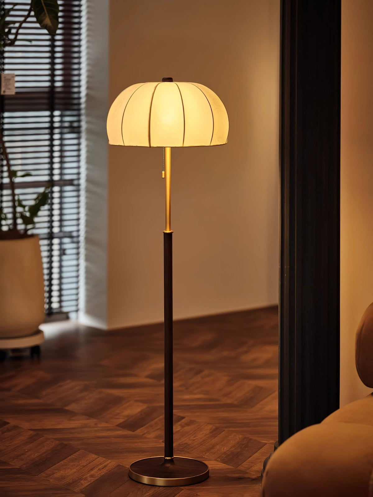 Scandicci Floor Lamp - view 2