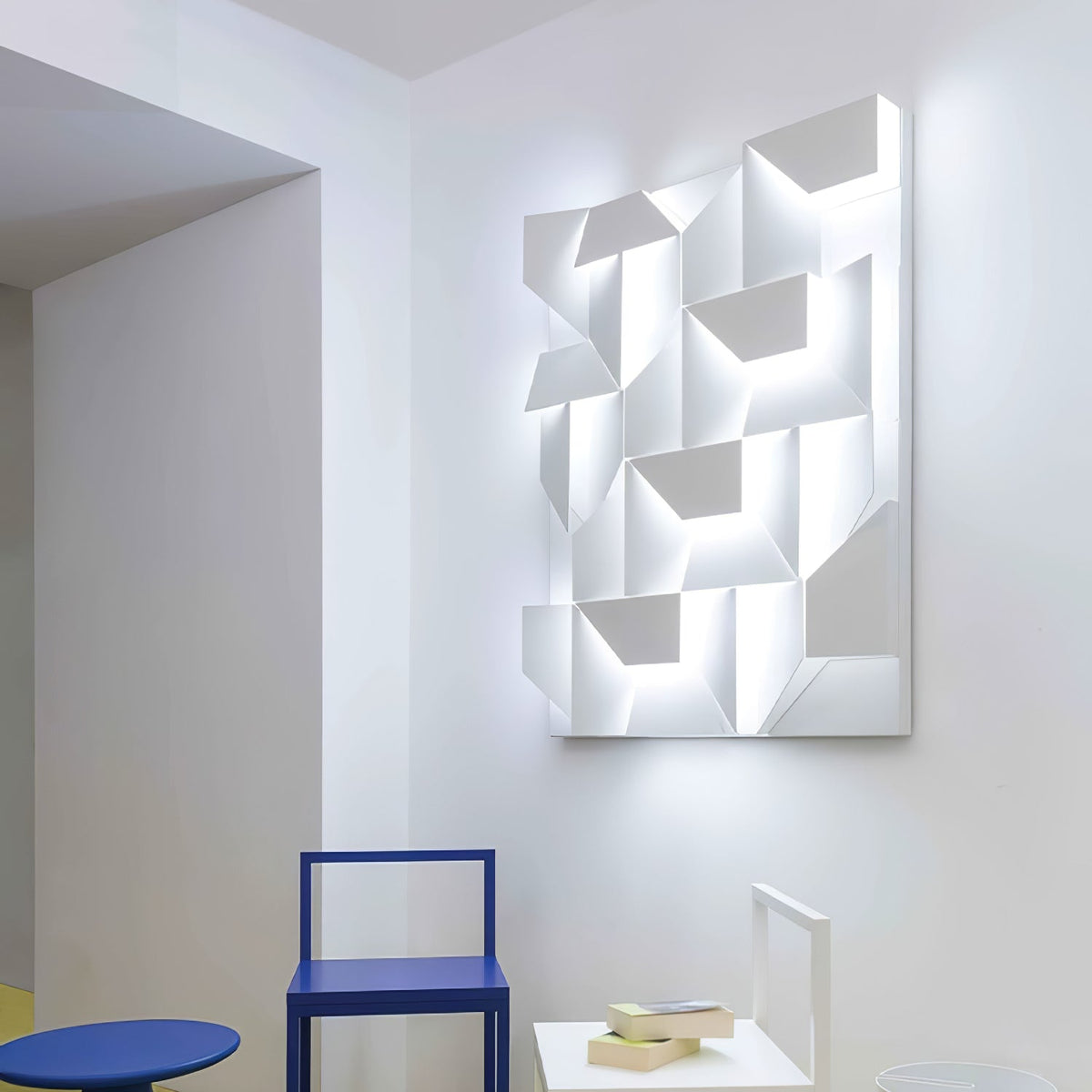 Shadows Grand Sconce - view 5