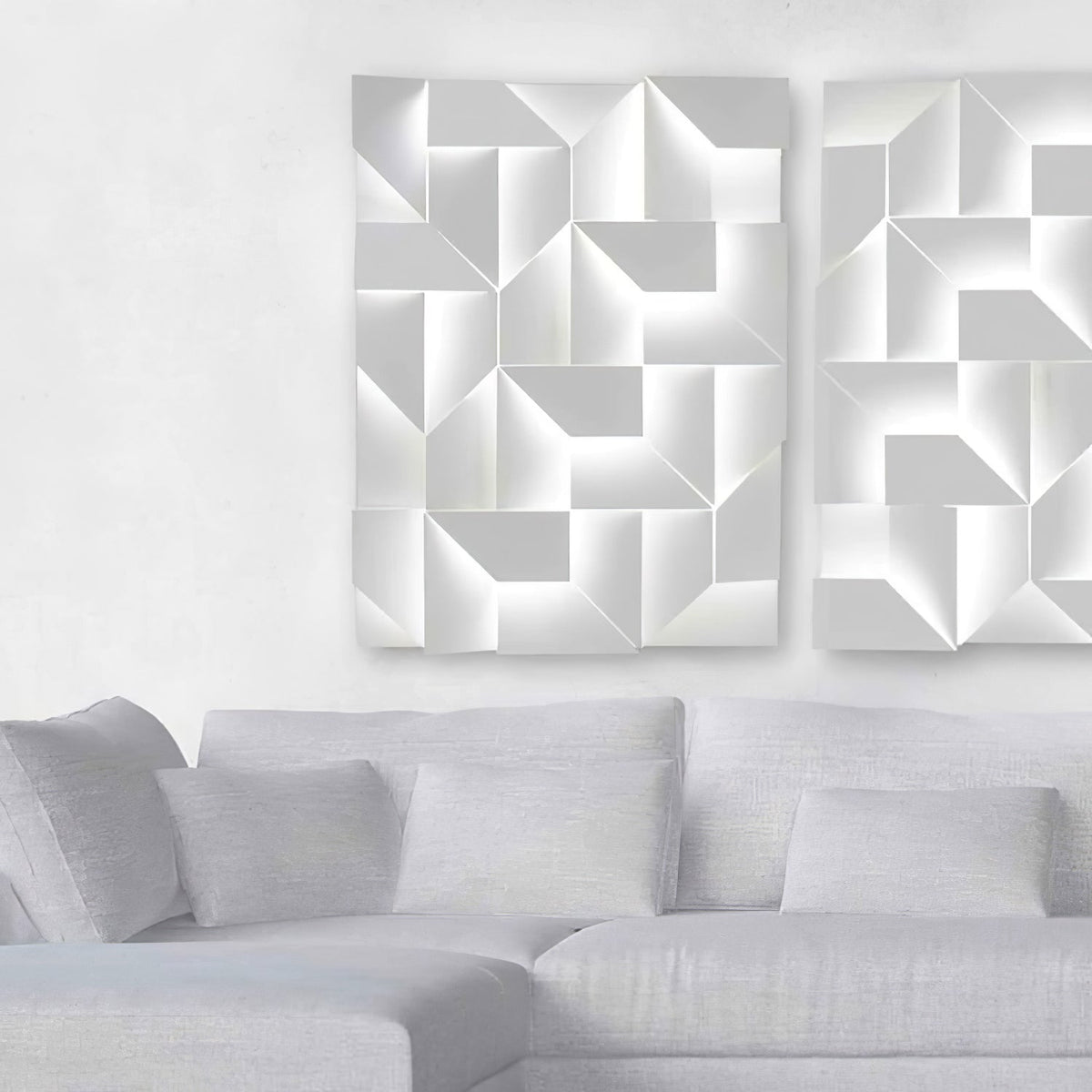 Shadows Grand Plug-in Sconce