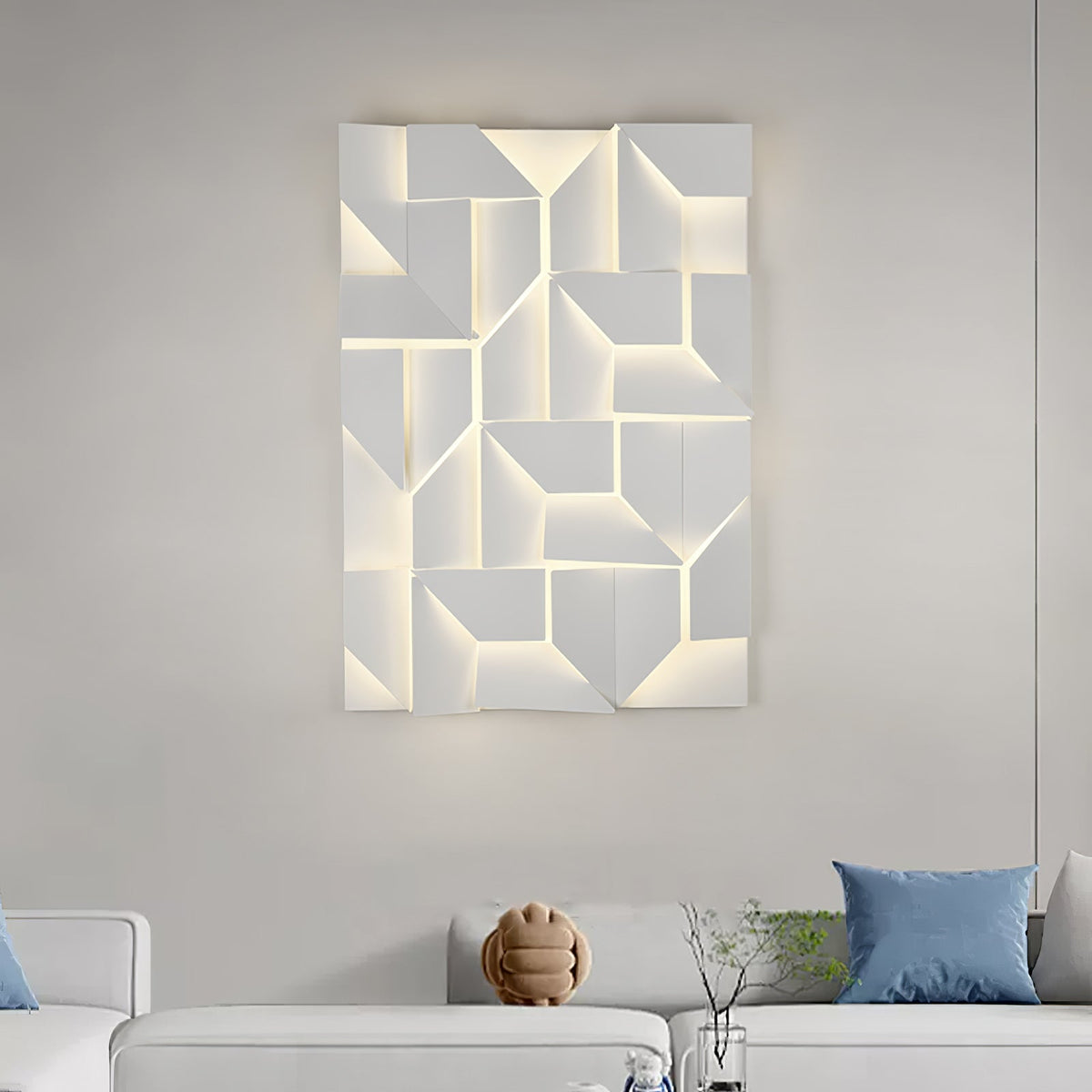 Shadows Grand Plug-in Sconce