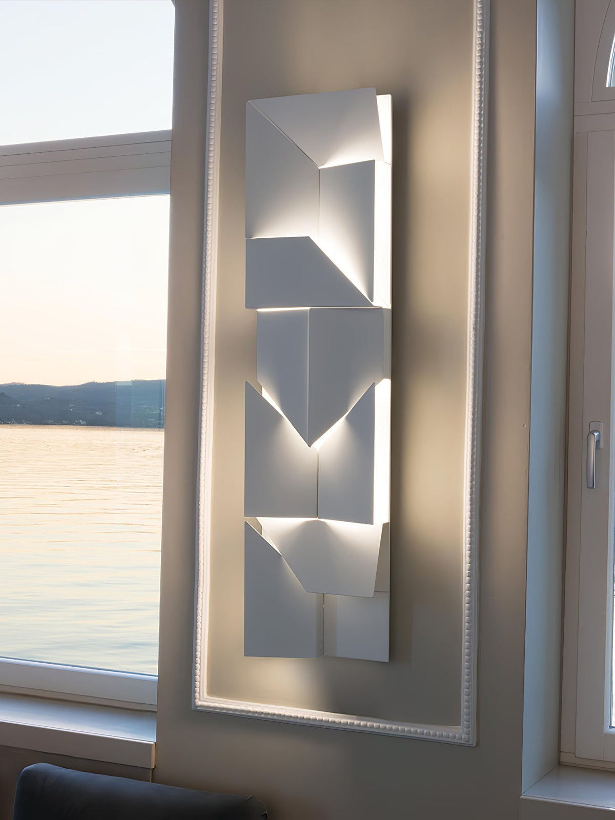 Shadows Grand Sconce - view 124