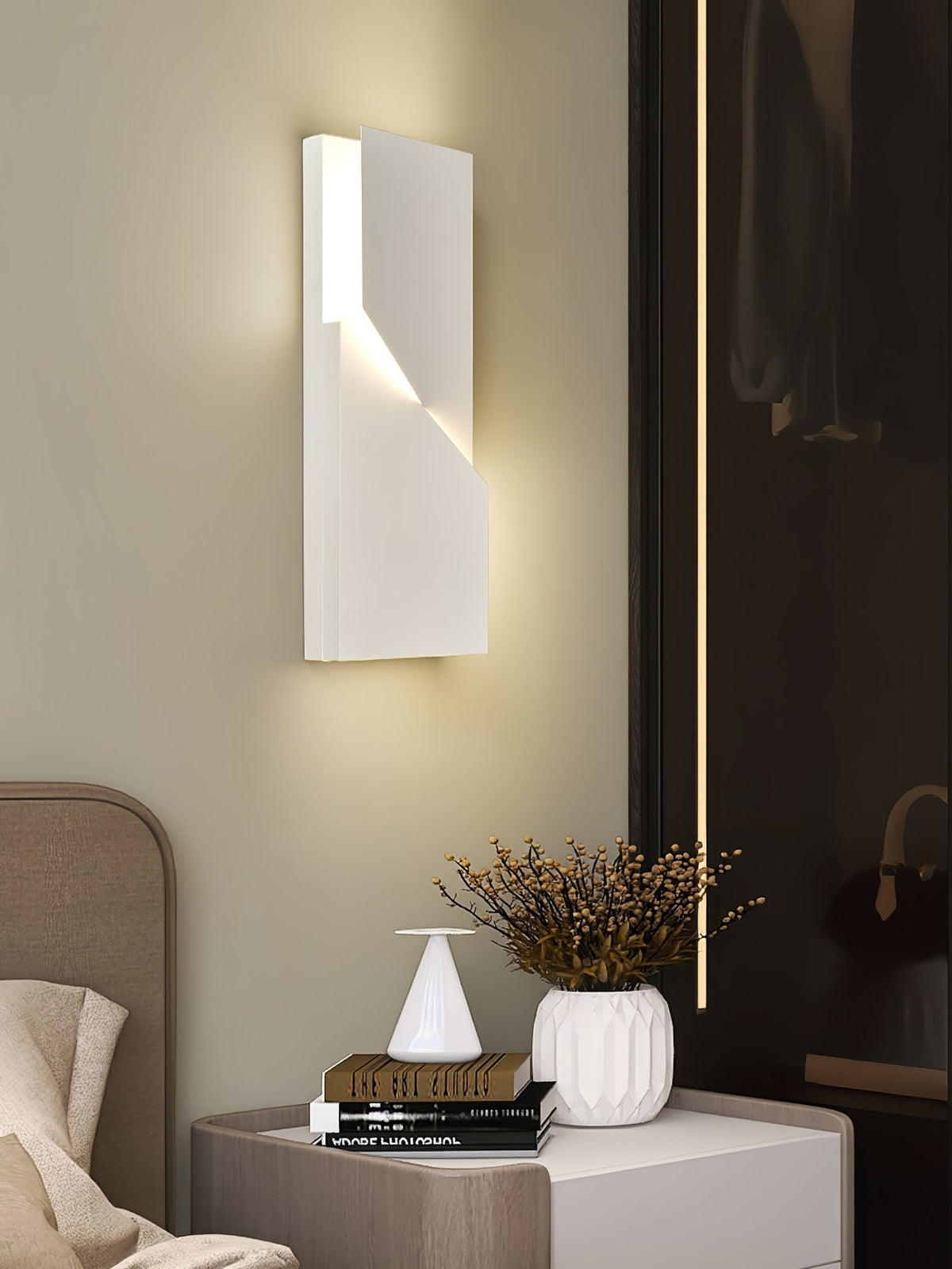 Shadows Grand Sconce - view 129
