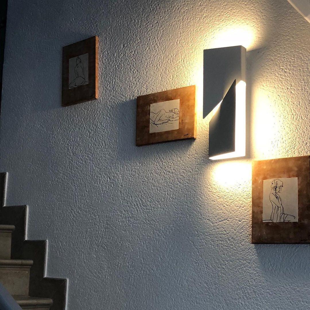 Shadows Grand Sconce - view 34