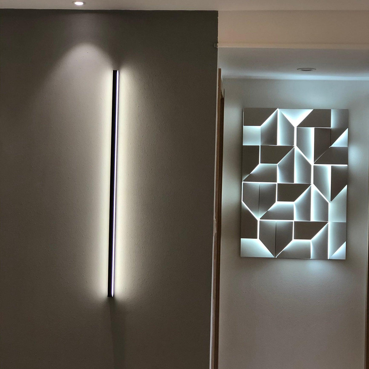 Shadows Grand Sconce - view 45