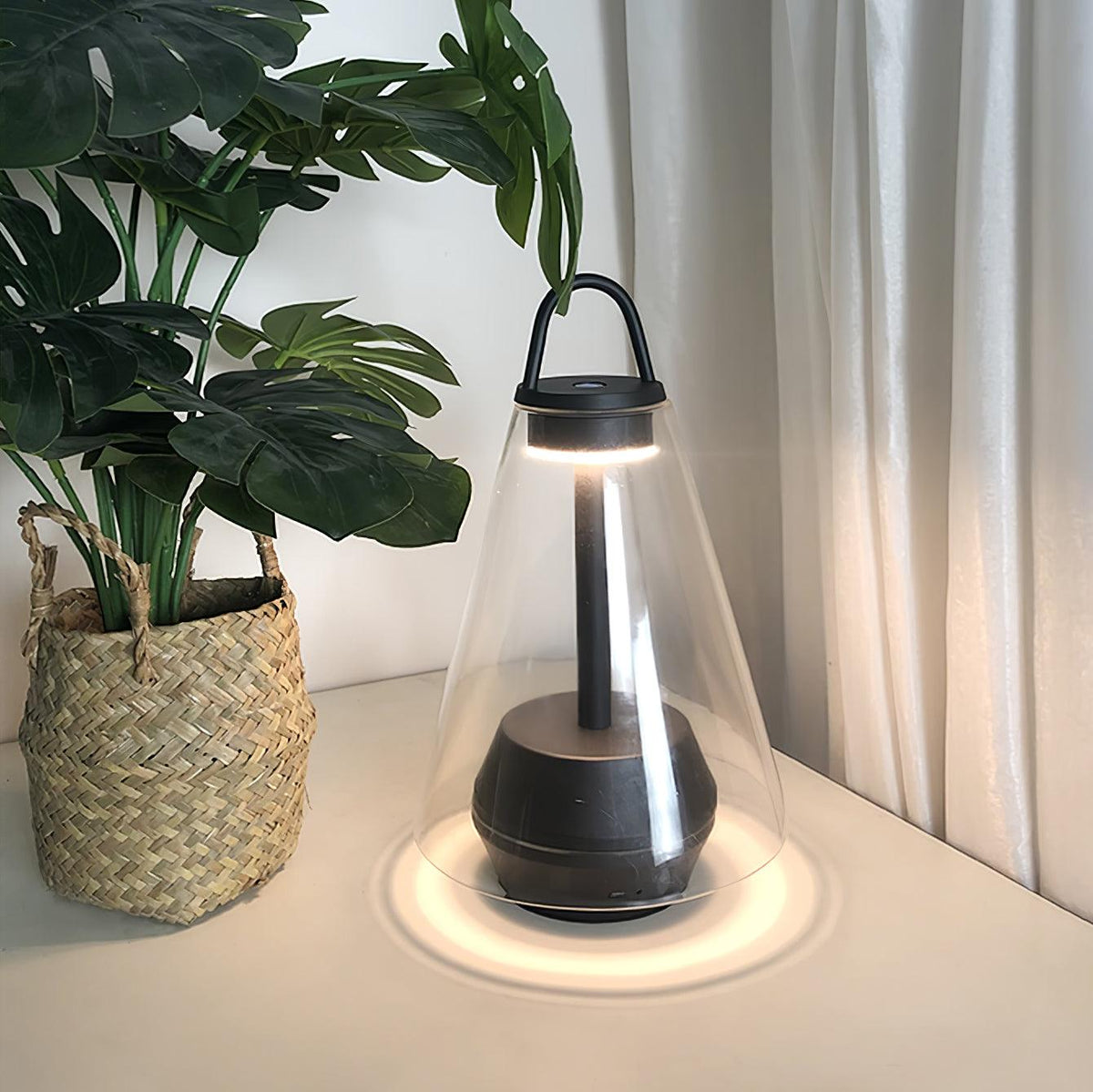 Shuttle Built-in Battery Table Lamp - view 8