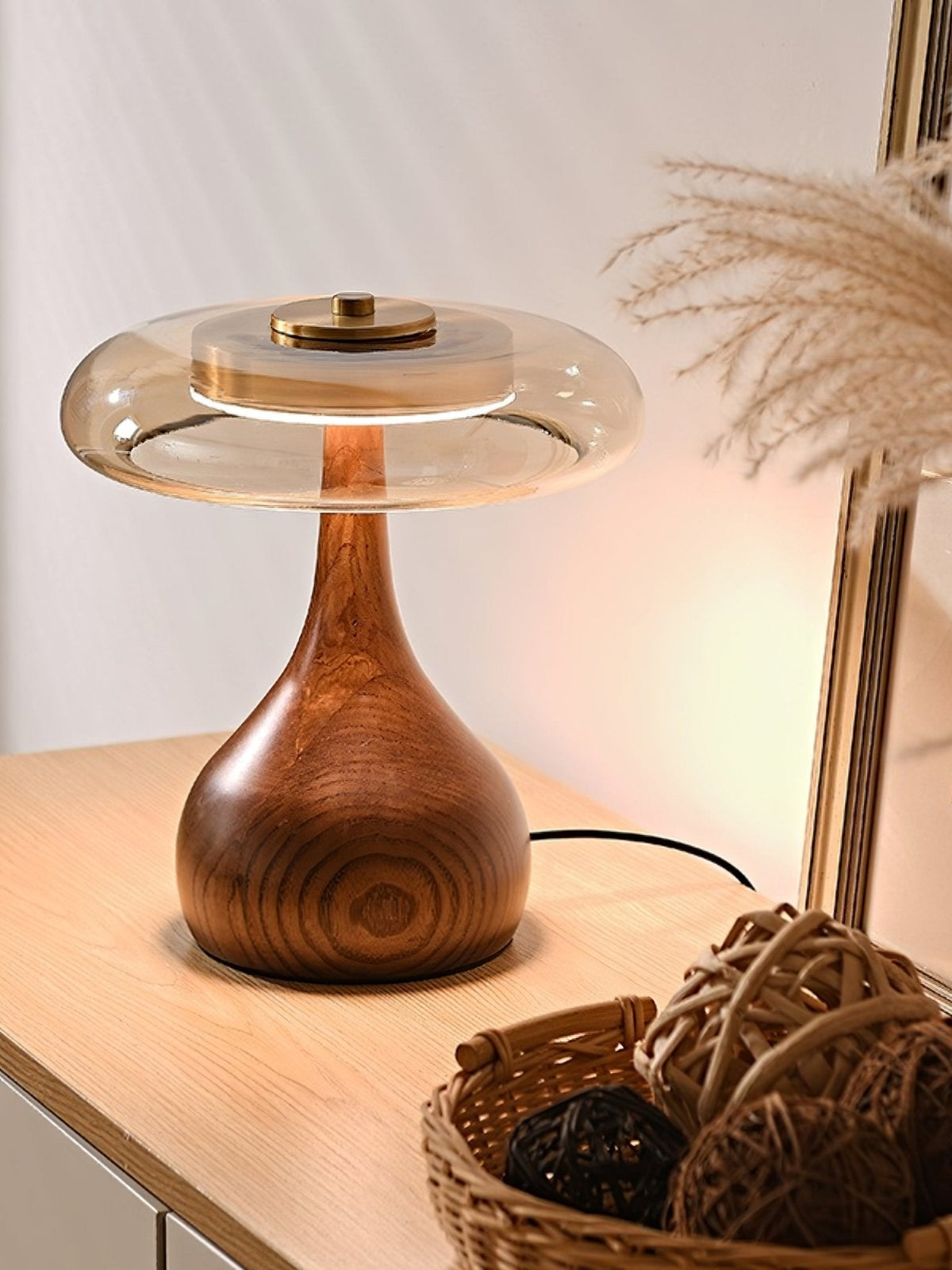 Sienna Table Lamp - view 3