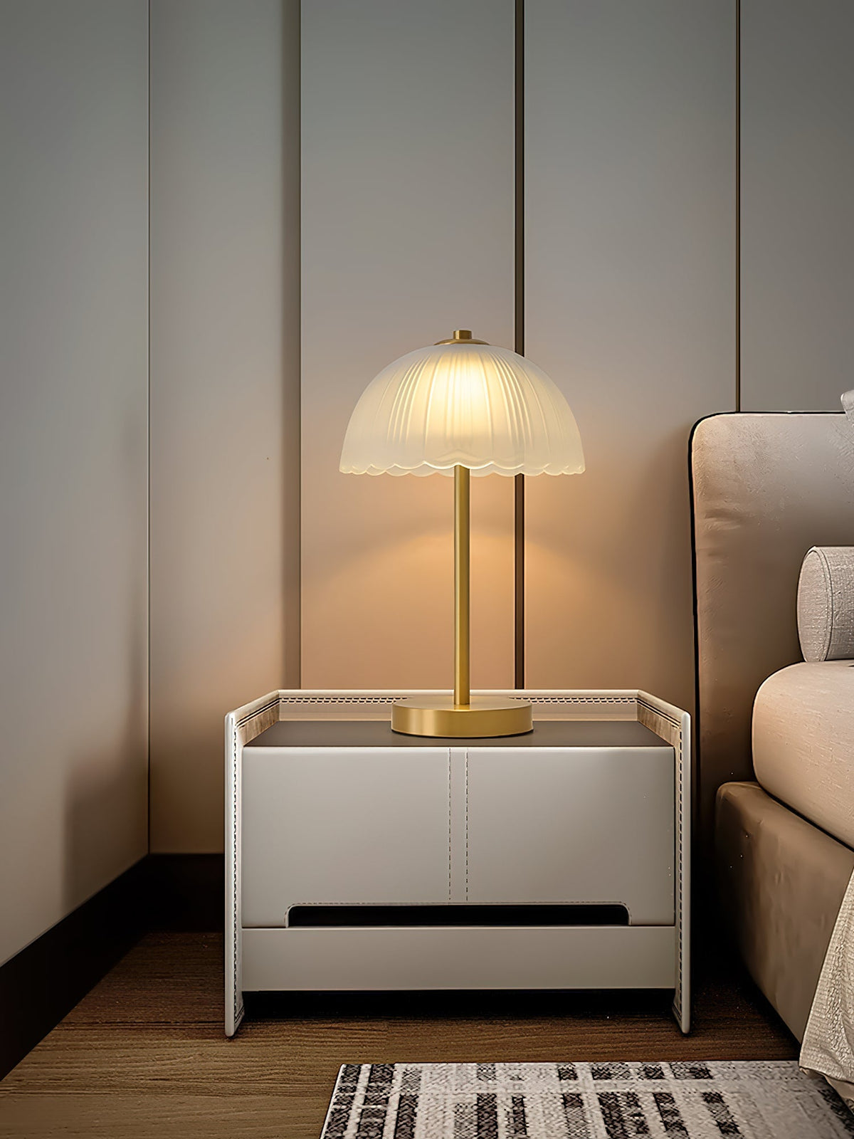 Small Umbrella Table Lamp - view 12