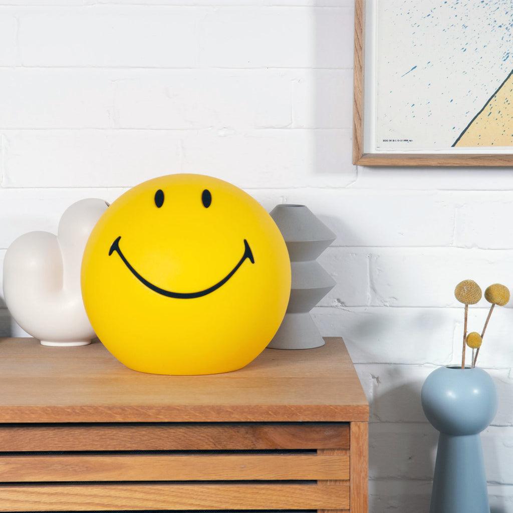 Smiling Rechargeable Built-in Battery Table Lamp - view 6
