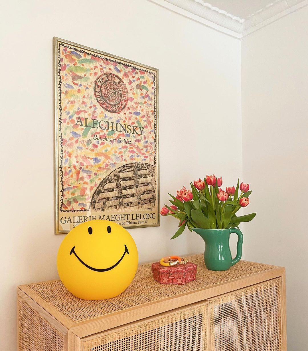 Smiling Rechargeable Built-in Battery Table Lamp - view 26