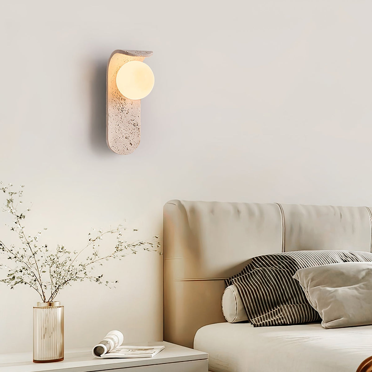 Solis Curve Wall Lamp - view 4
