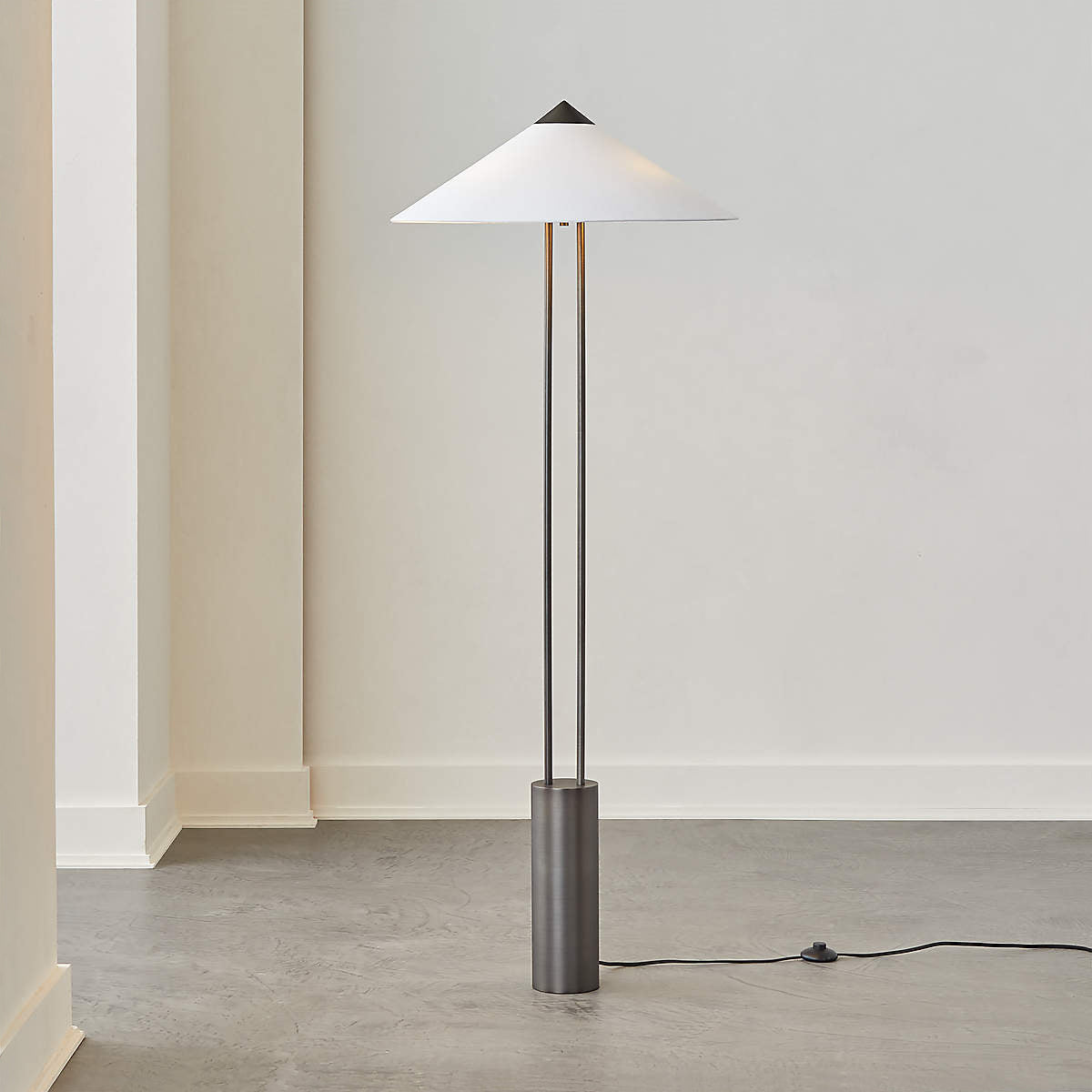 Staccato Floor Lamp - view 2