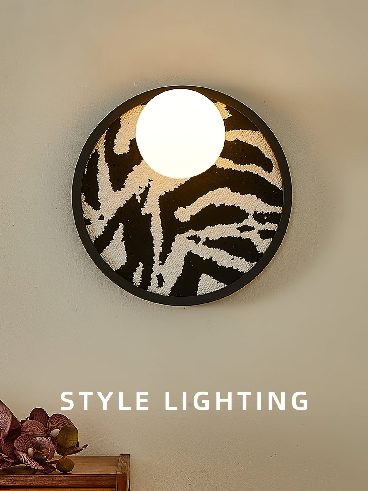 Strato Orbit Wall Light