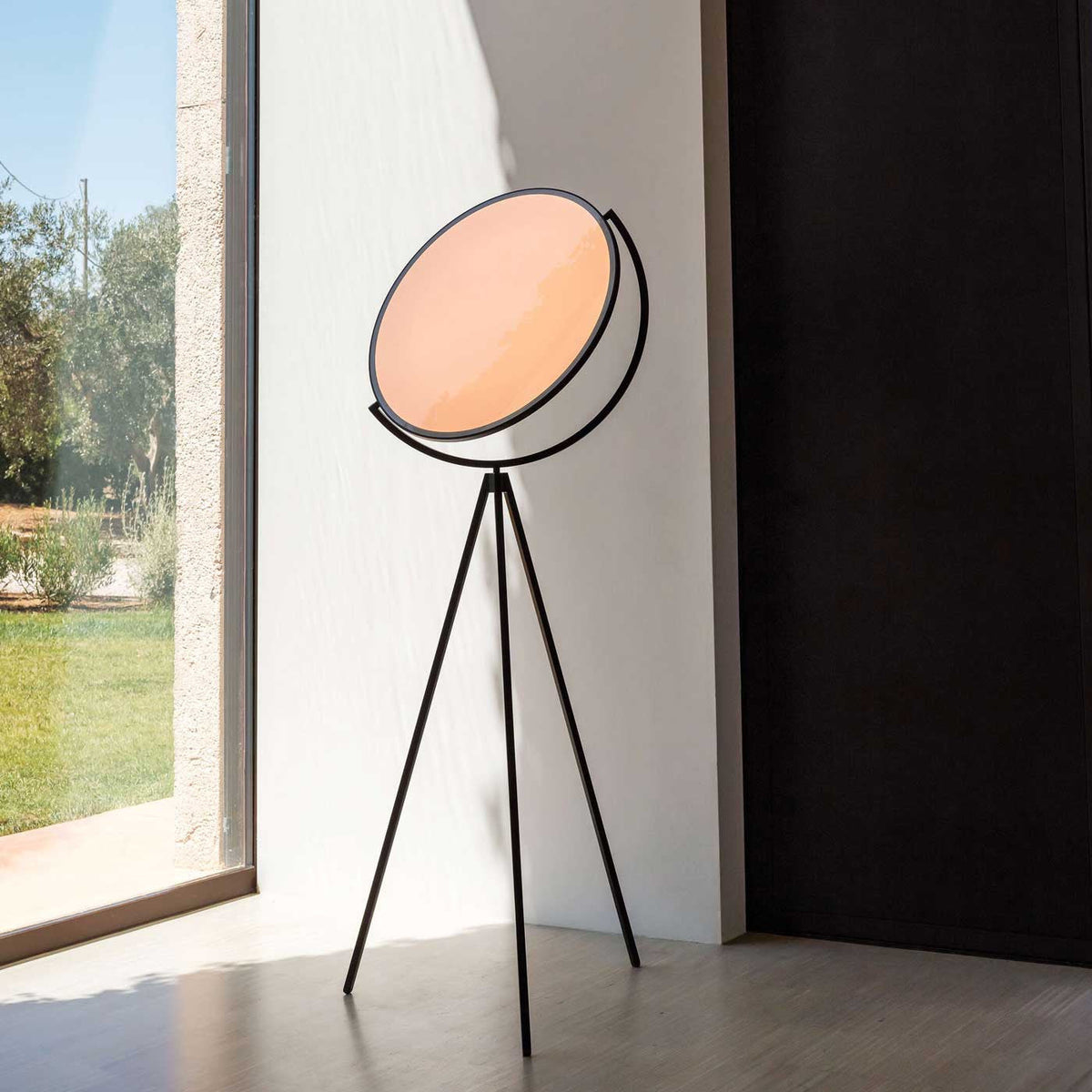 Superloon Floor Lamp - view 2